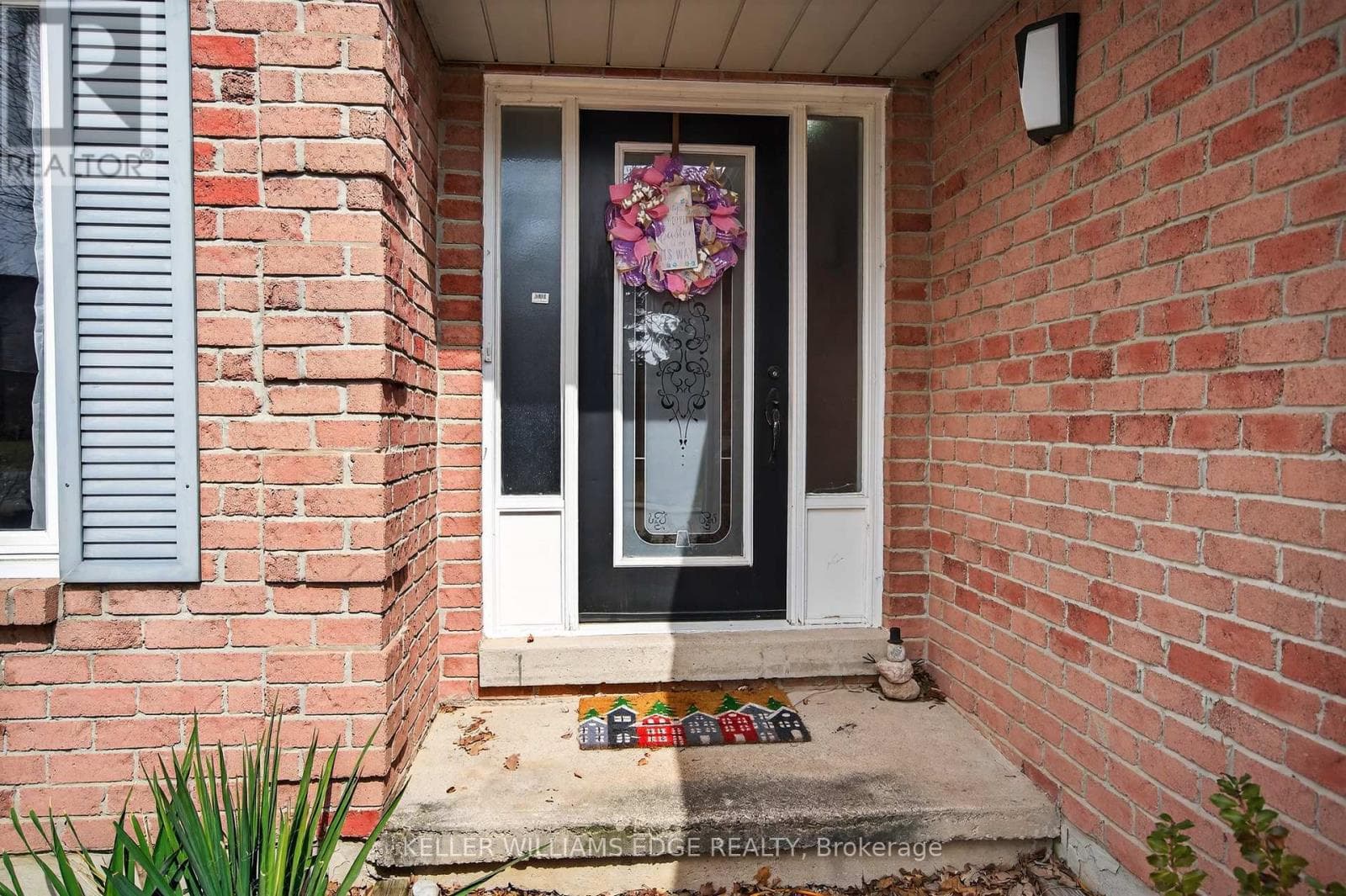 11 GIFFIN ROAD photo 3