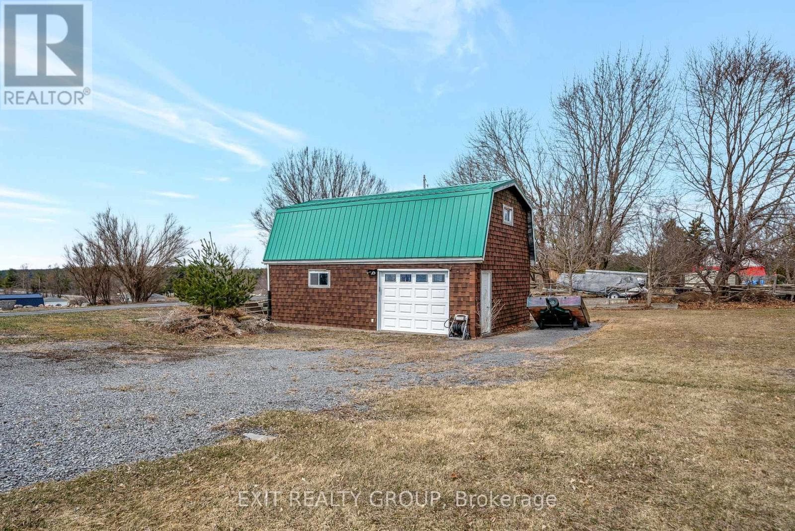 95 BOUNDARY ROAD photo 4