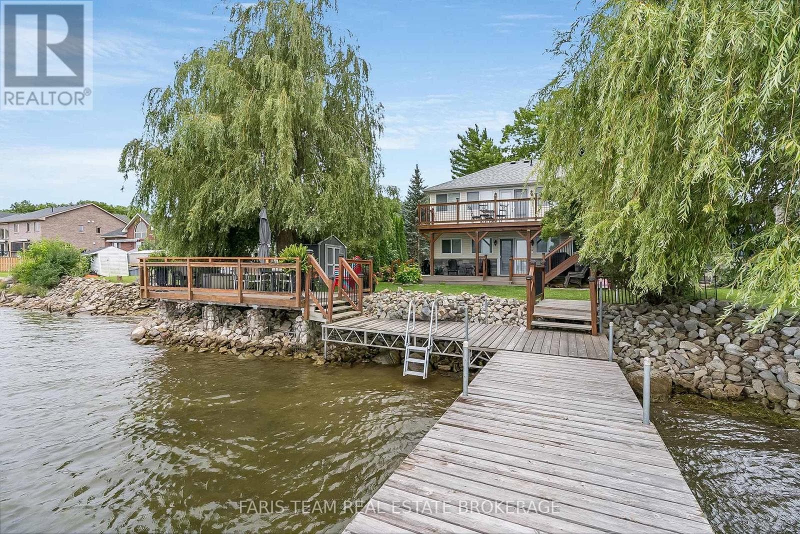 4 bed 2 bath single family at 282 ROBINS POINT ROAD — $1,099,900