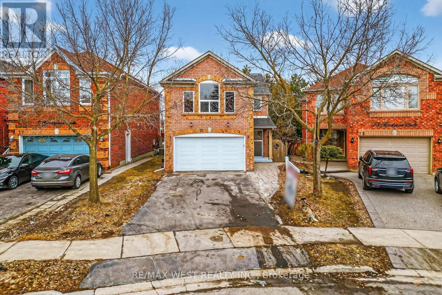 75 FORESTGROVE CIRCLE photo 3