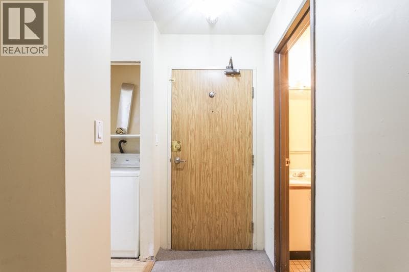 114 7751 MINORU BOULEVARD photo 2