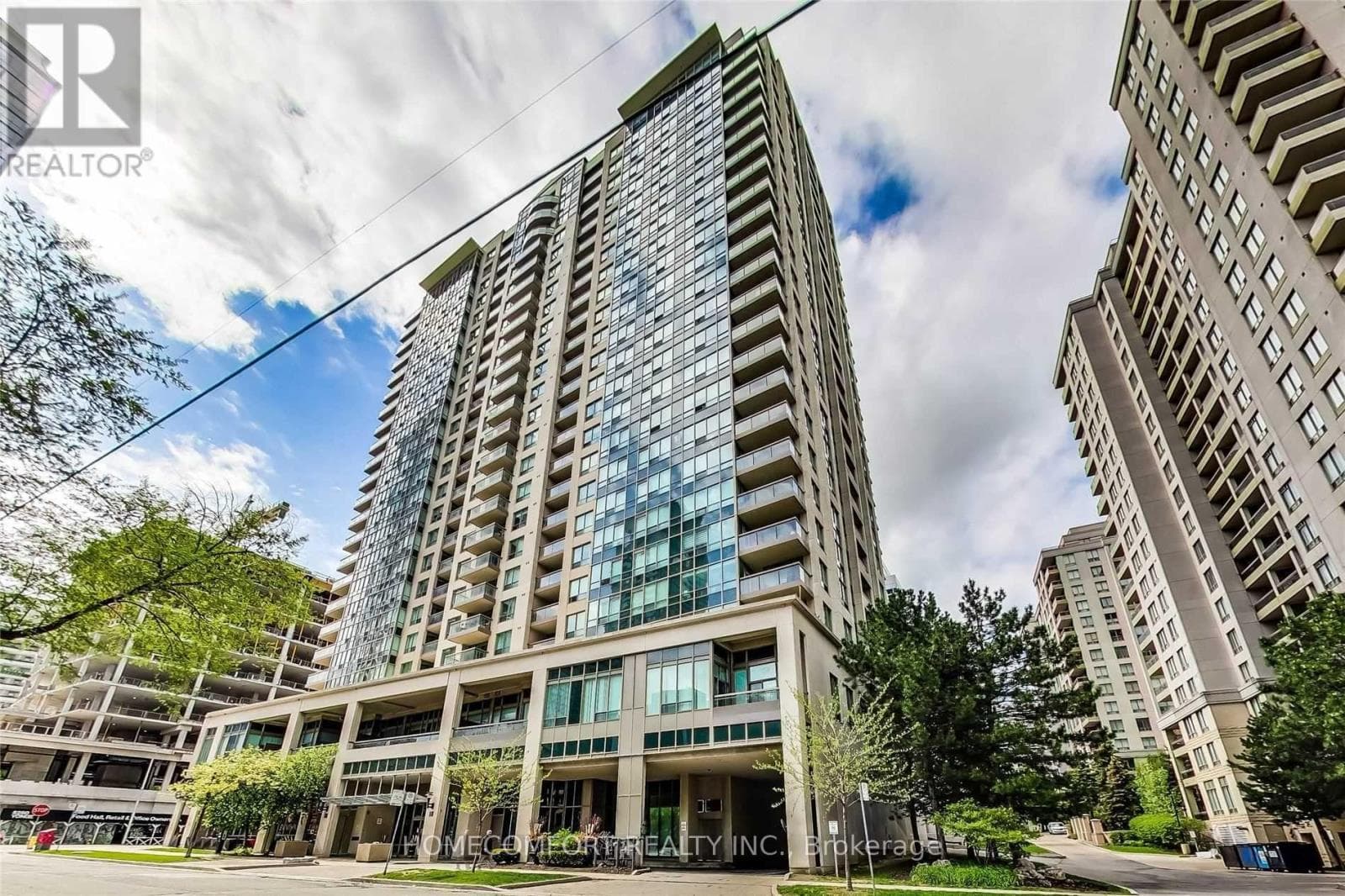 2 bed 2 bath single family at 312 - 18 PARKVIEW AVENUE — $579,000