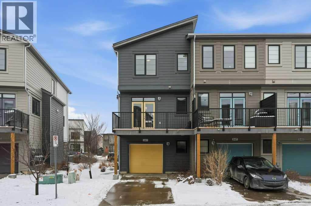 349 Walden Drive SE — photo 3