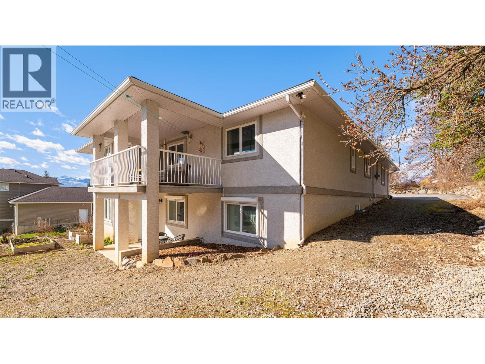104 26TH Avenue N photo 5