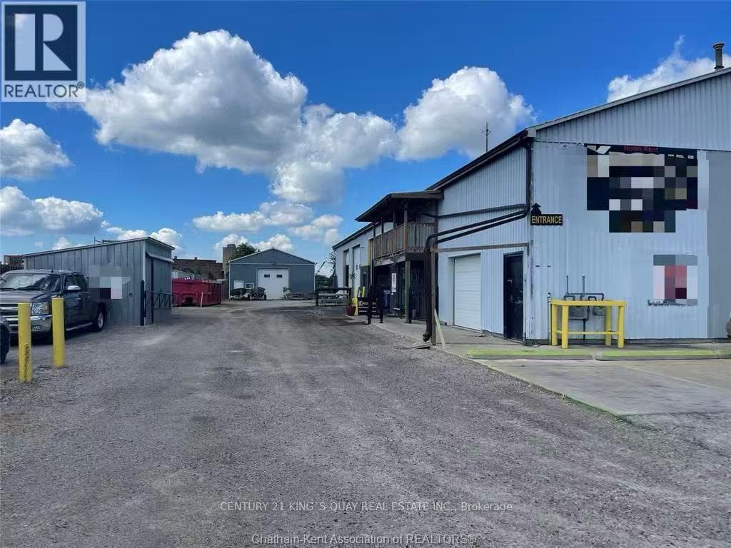 740 GILLARD STREET photo 2