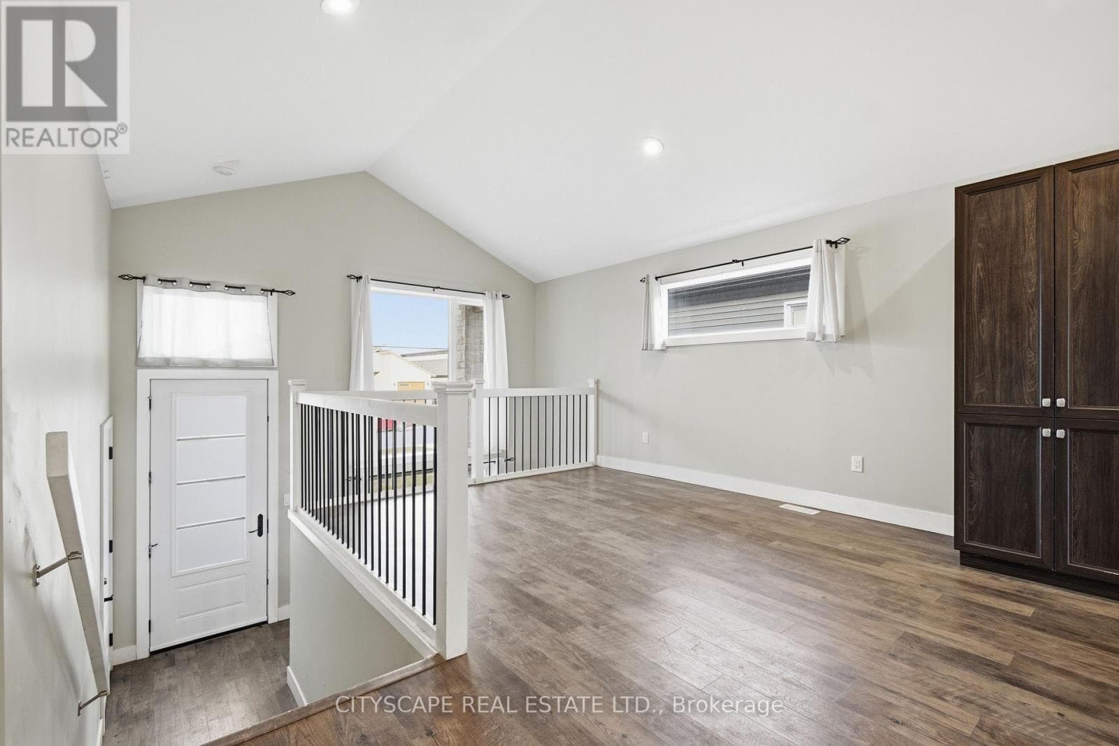 106 IRONWOOD TRAIL photo 5