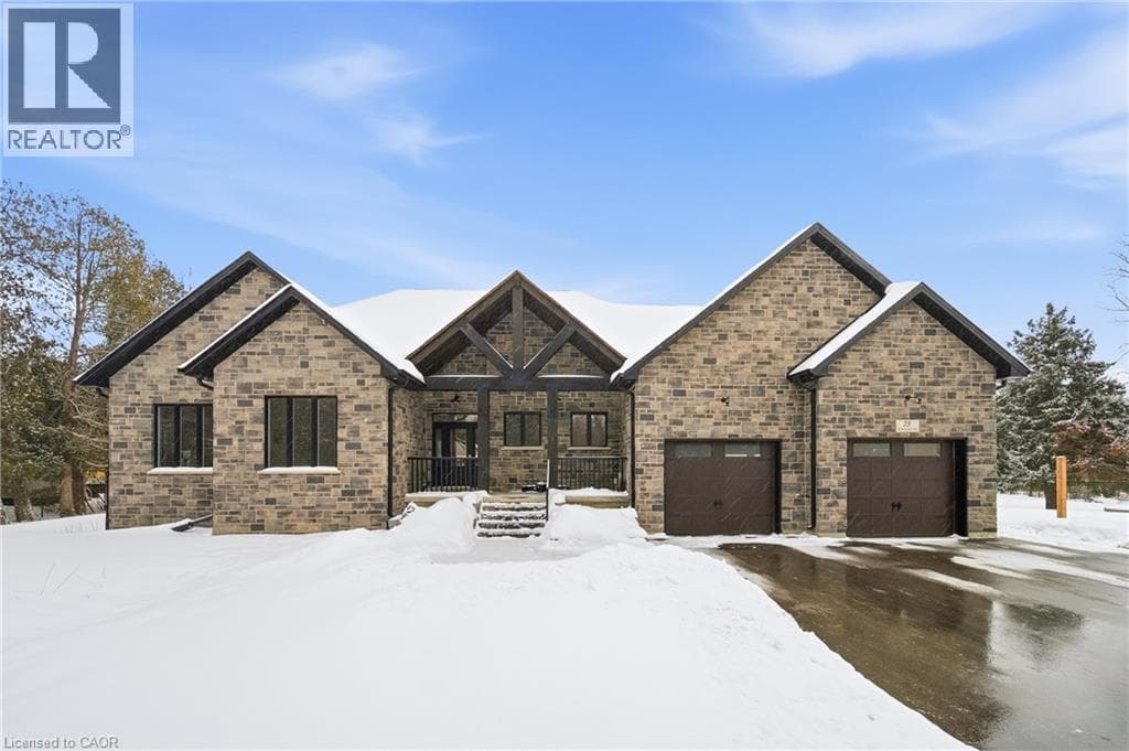75 ROBINSON Road photo 2