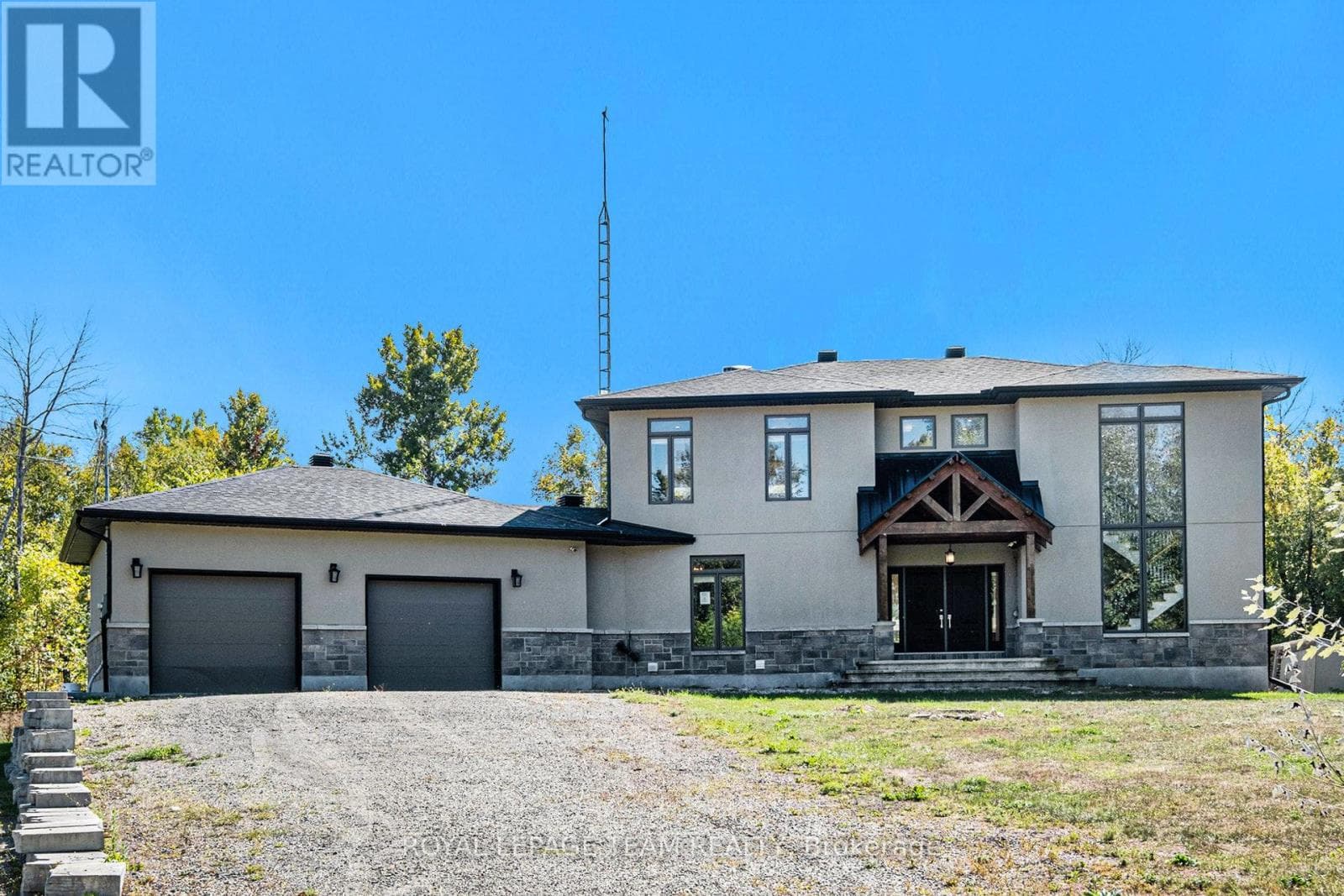 896 CORKTOWN ROAD photo 2