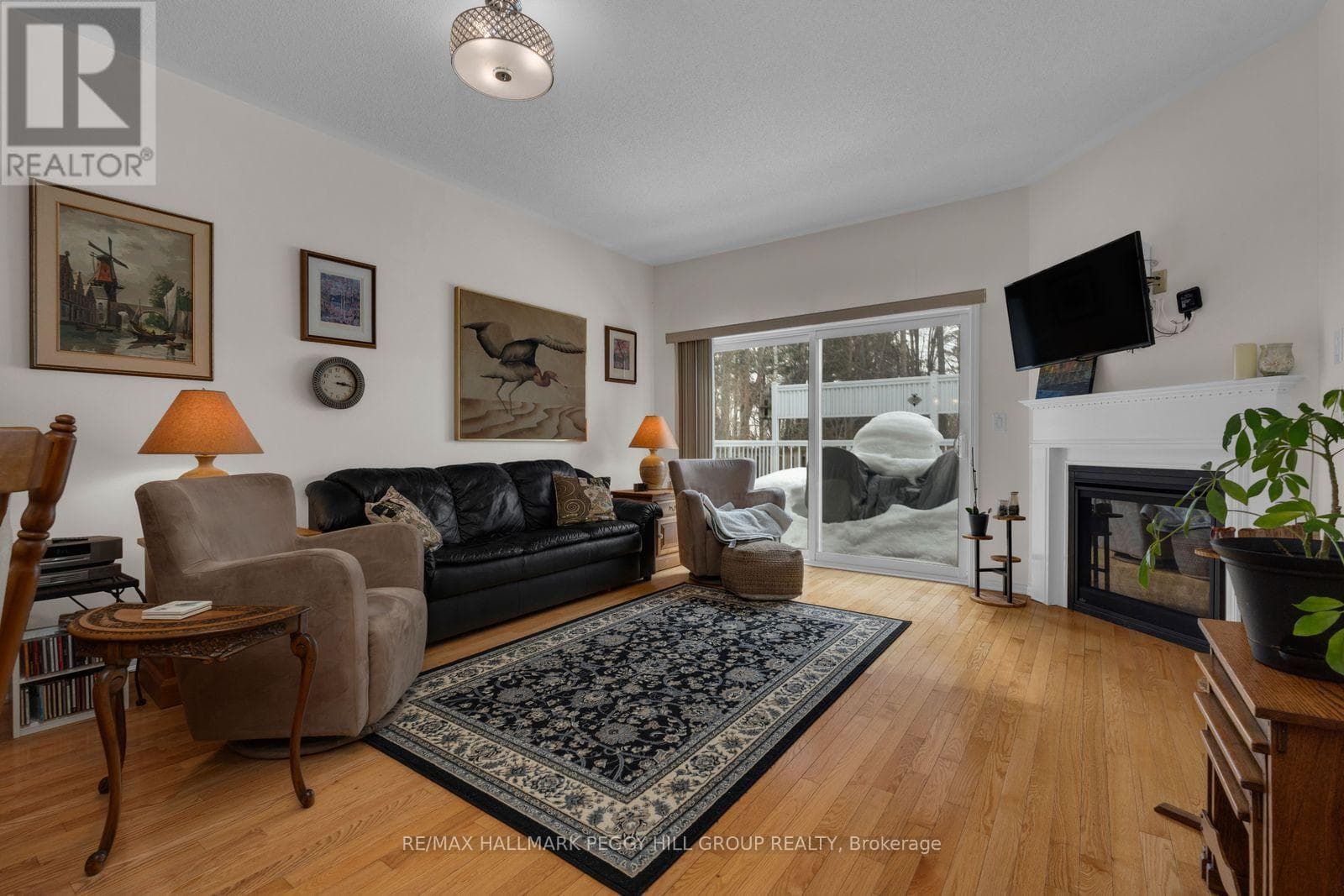 3318 SUMMERHILL WAY photo 3