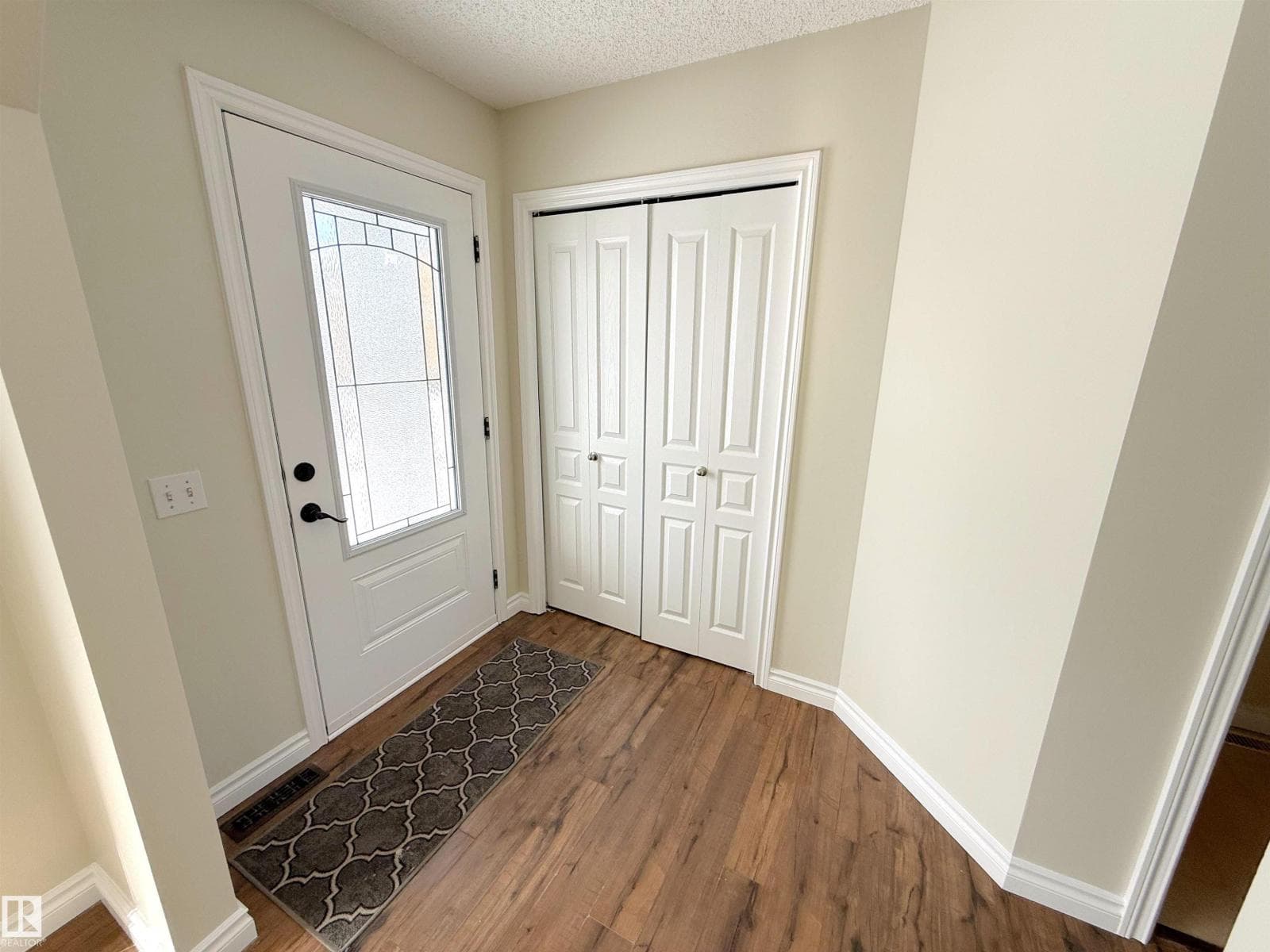 14005 158A AV NW photo 7