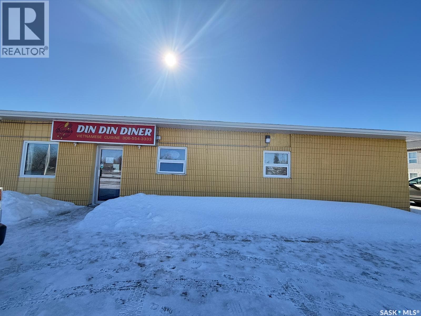 531 South Service ROAD