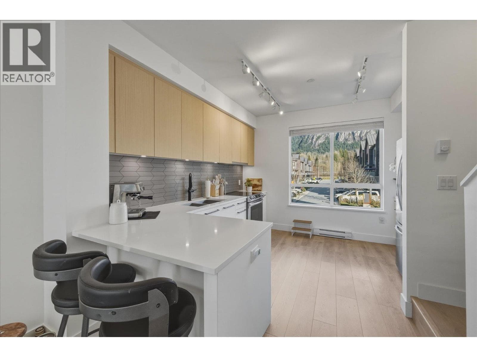 38014 KEEL WAY photo 5