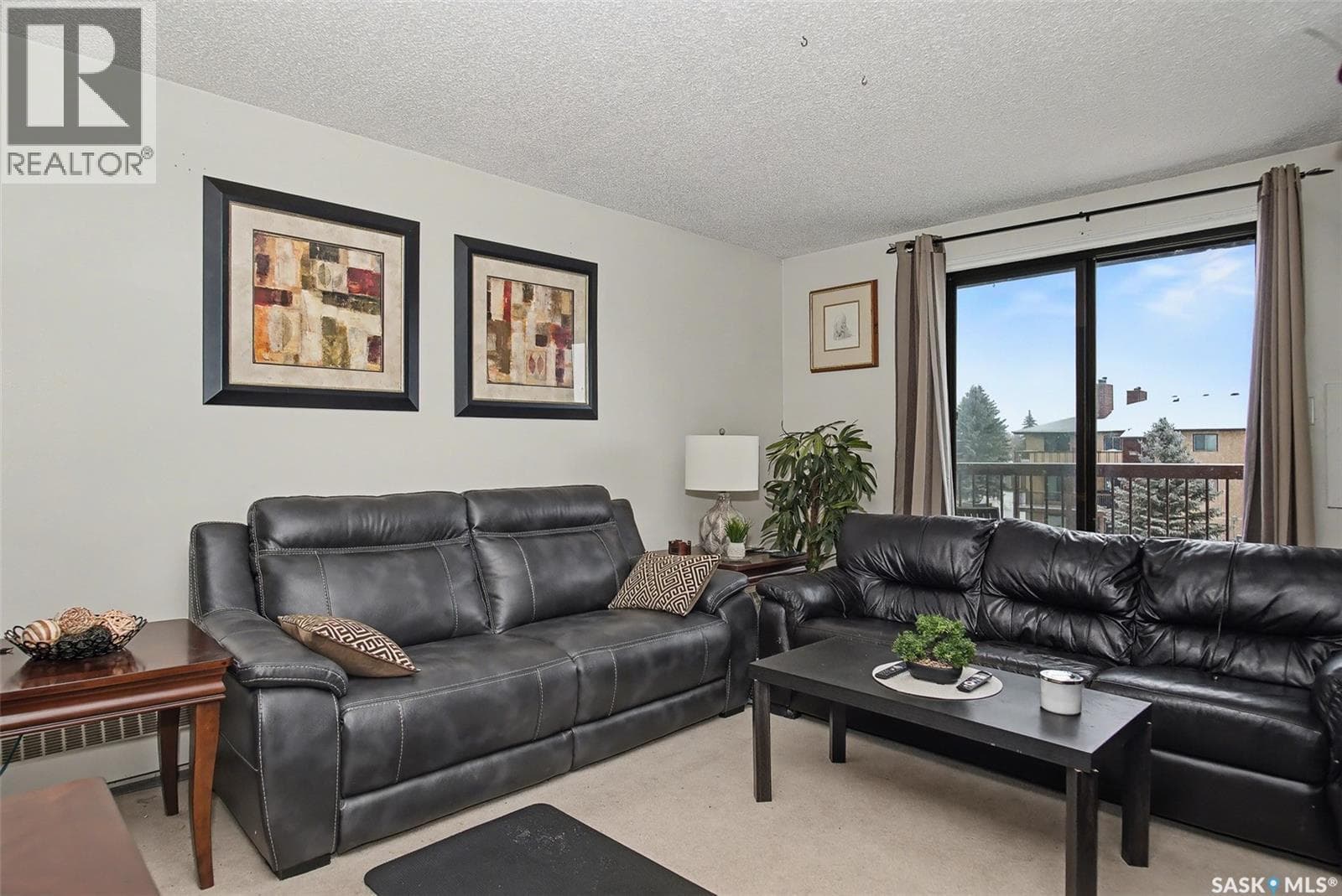 301 35 alport CRESCENT — photo 3
