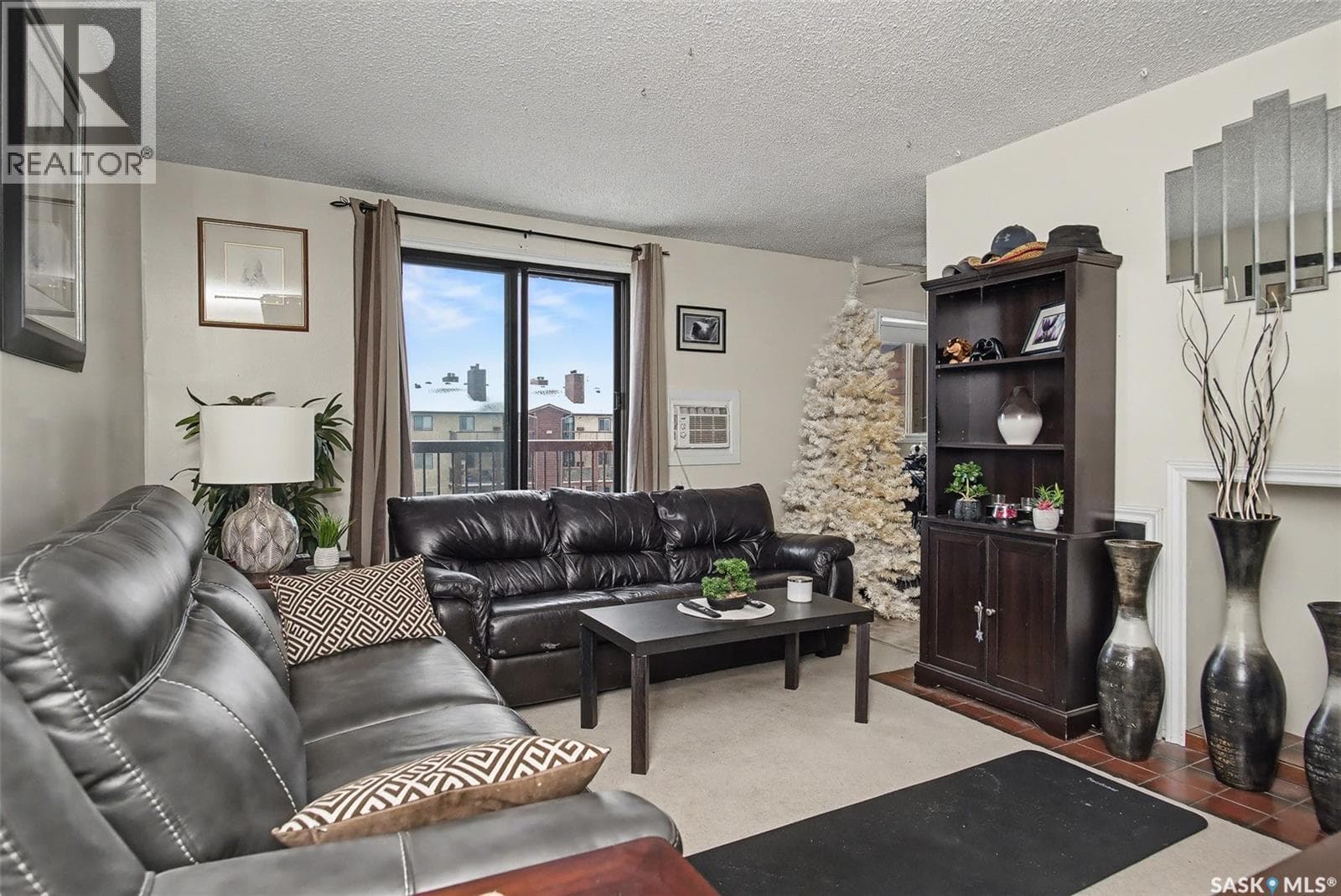301 35 alport CRESCENT — photo 4