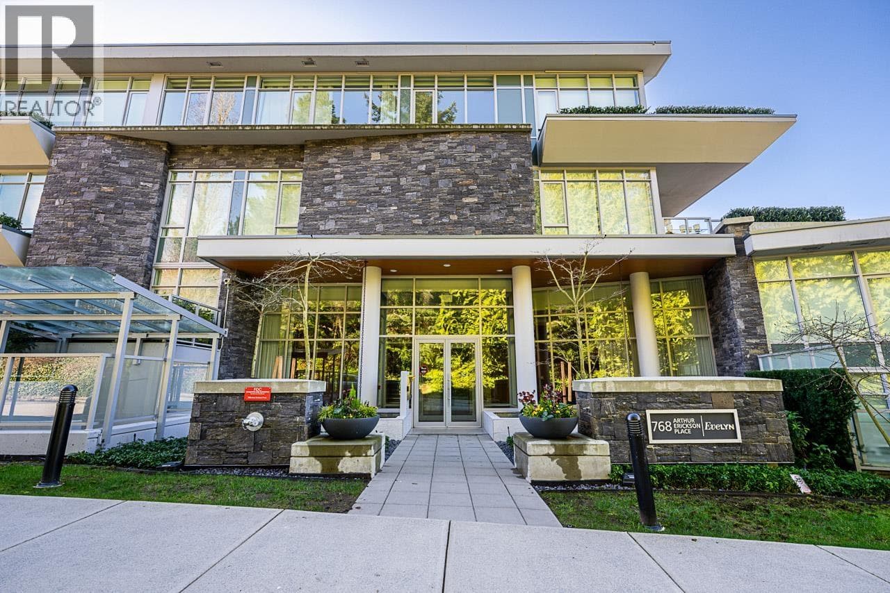 401 768 ARTHUR ERICKSON PLACE photo 3