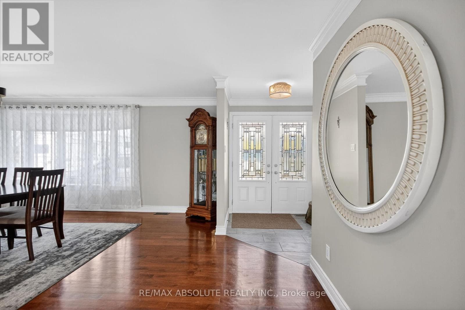 782 NOTRE DAME STREET photo 4