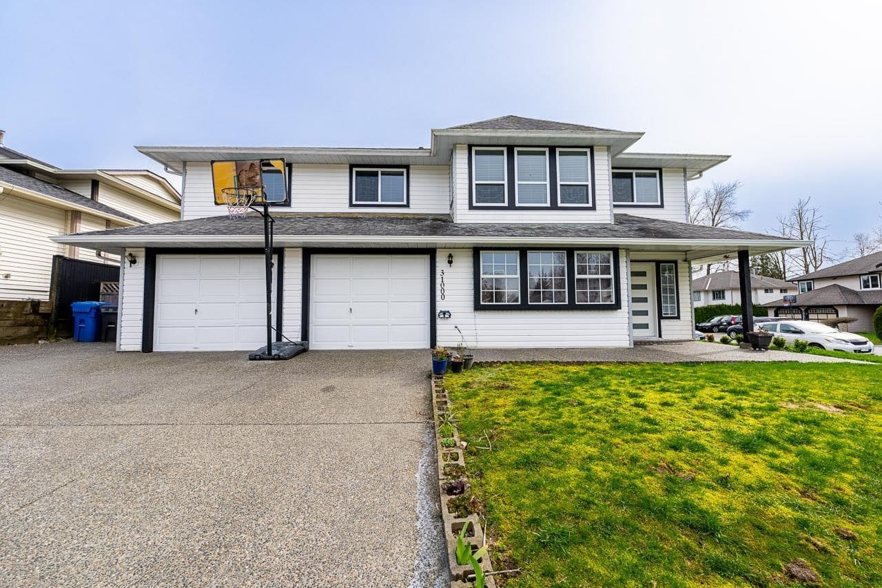 5 bed 3 bath single family at 31000 SIDONI AVENUE — $1,299,000