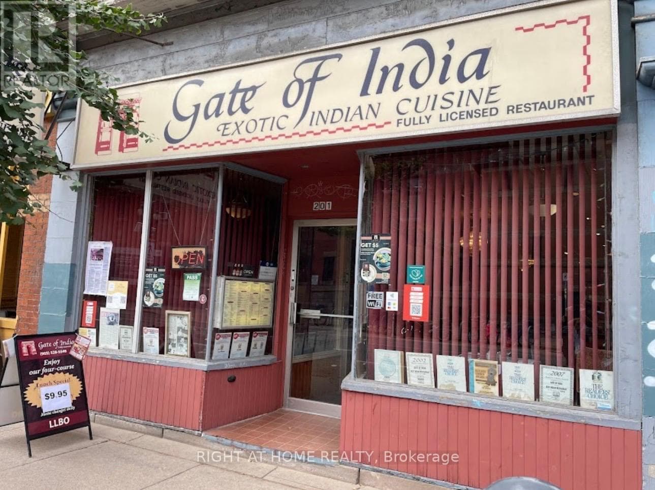 retail at 201 JAMES STREET N — $999,000