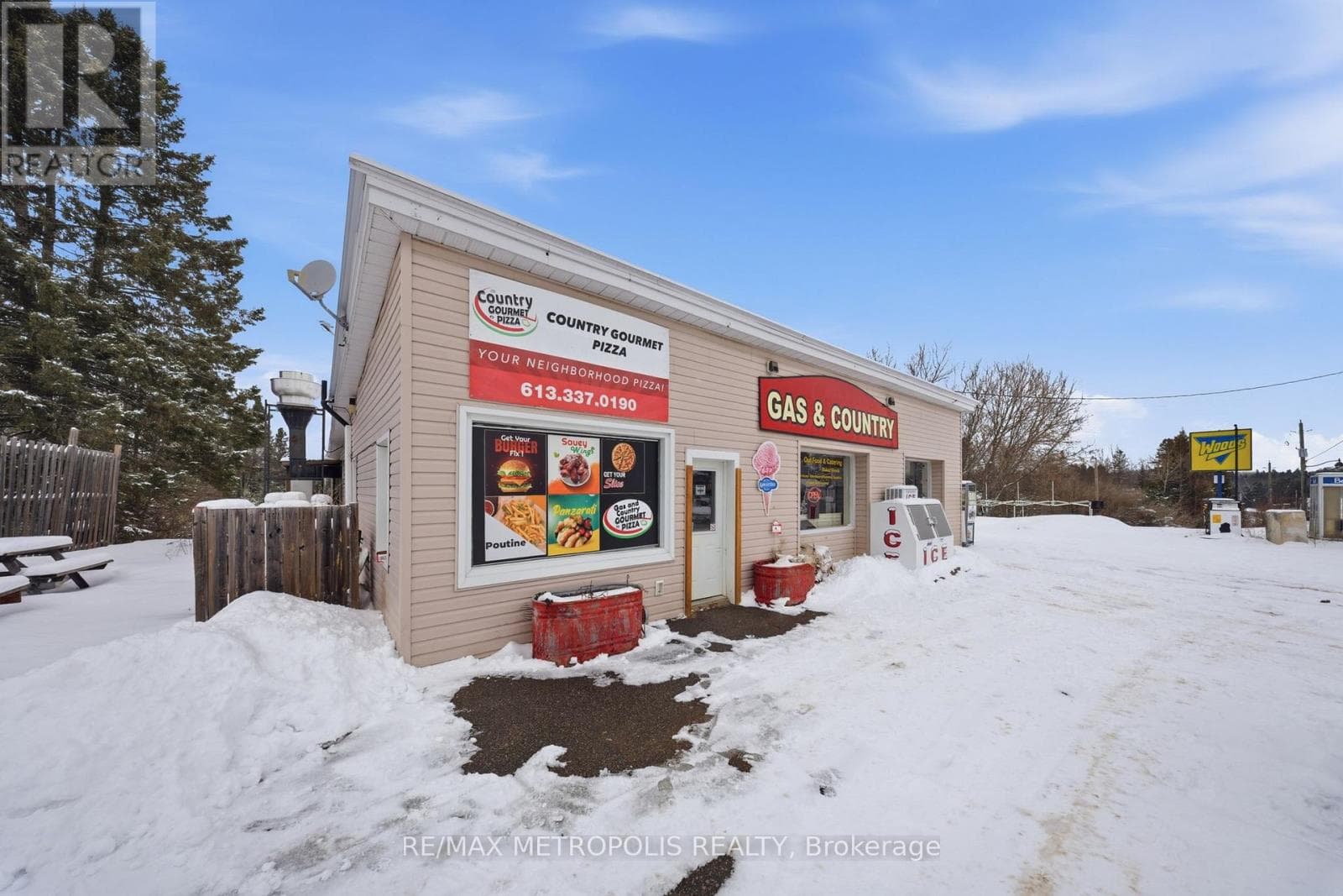 5614 HWY 620 photo 4