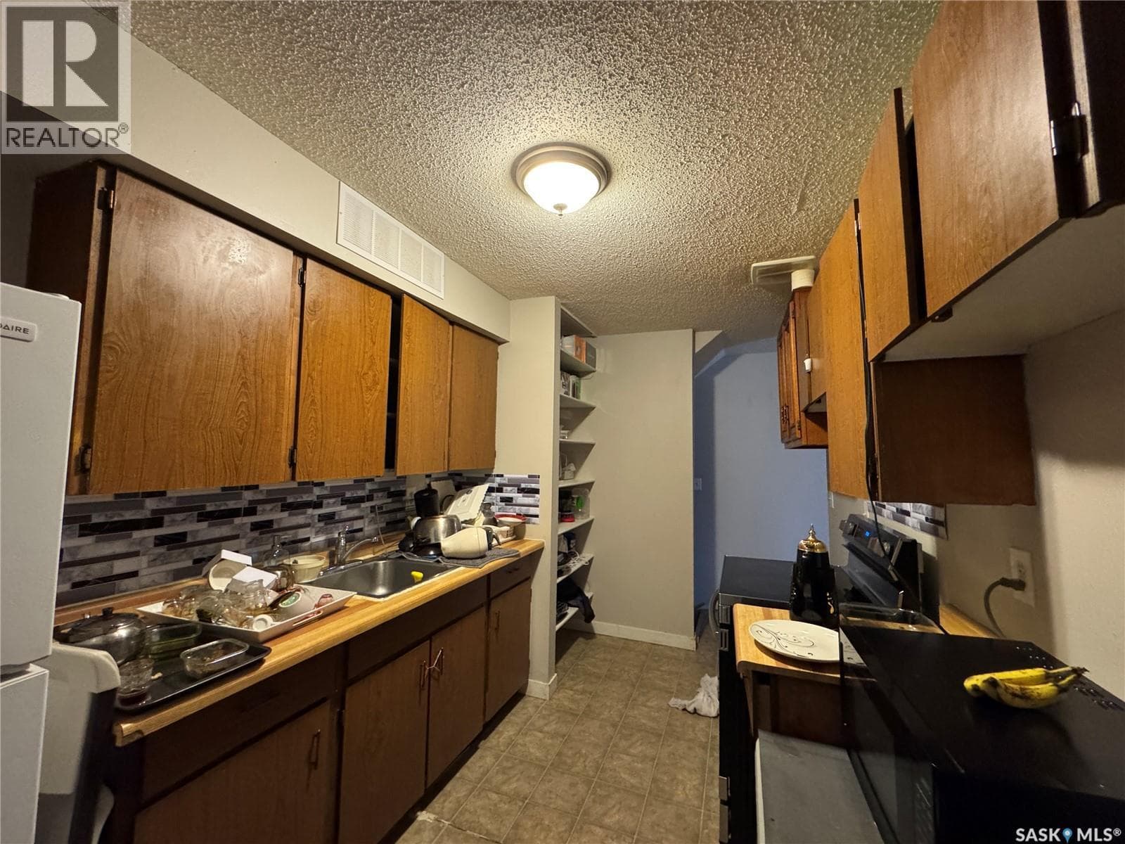 4158 CASTLE ROAD photo 3