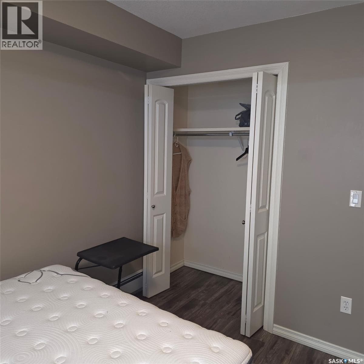 316 326 Herold ROAD photo 6