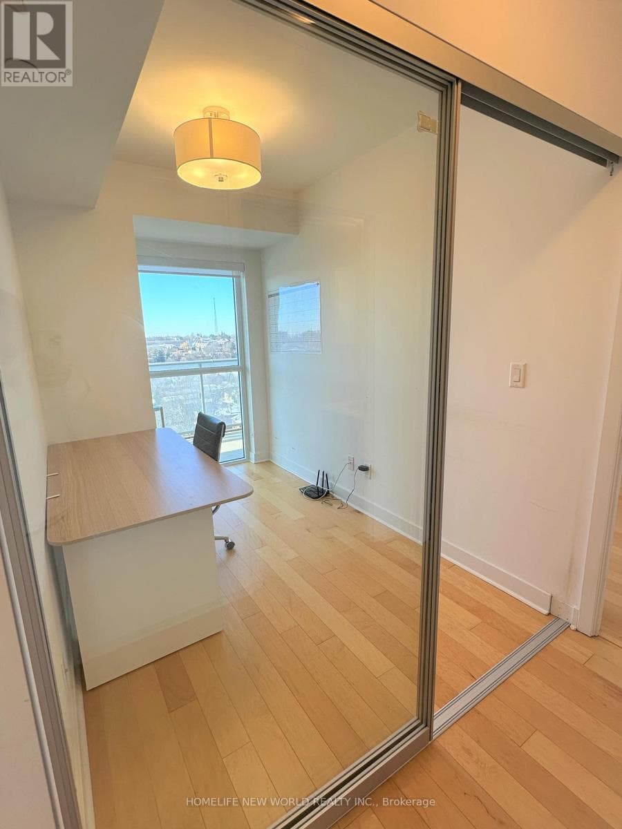 1211 - 58 ORCHARD VIEW BOULEVARD photo 5