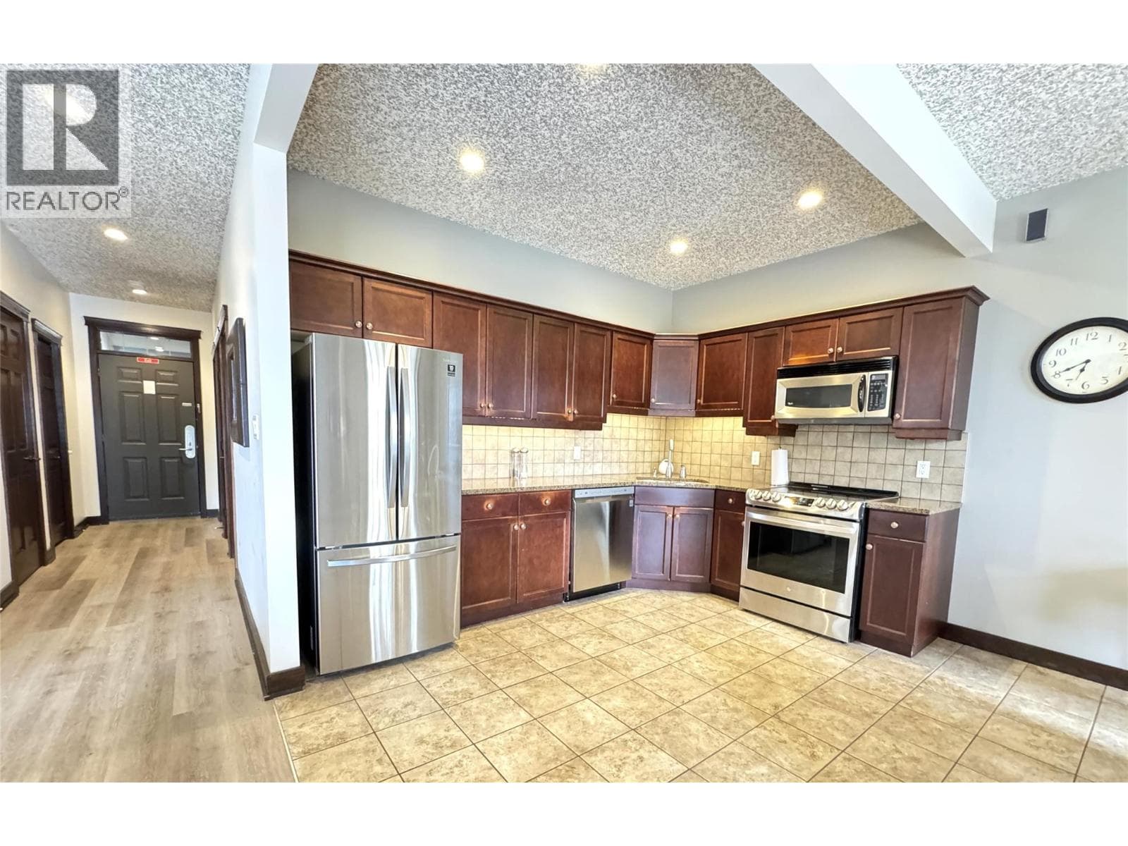300 BIGHORN Boulevard Unit# 322D photo 5