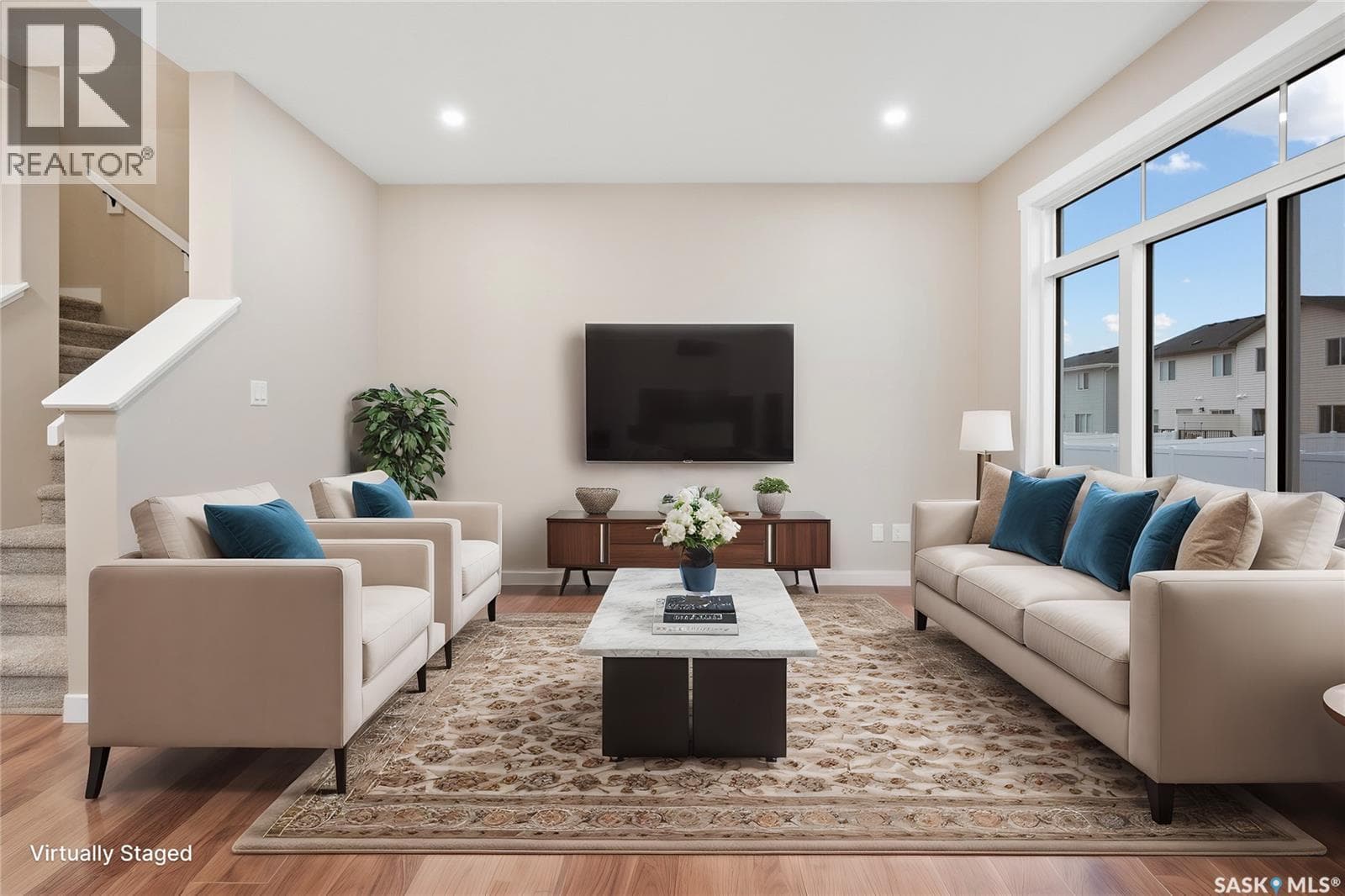 214 Yuel LANE — photo 4