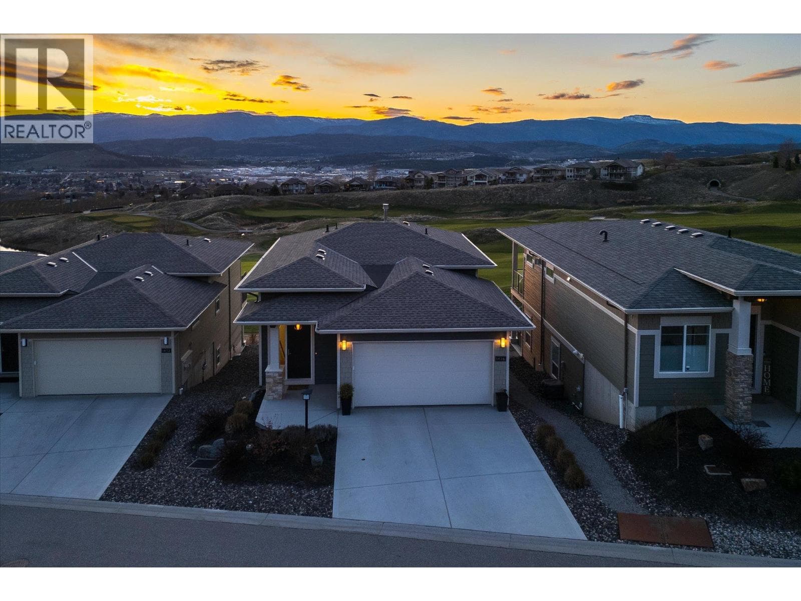 2 bed 3 bath single family at 1436 Tower Ranch Drive — $685,000