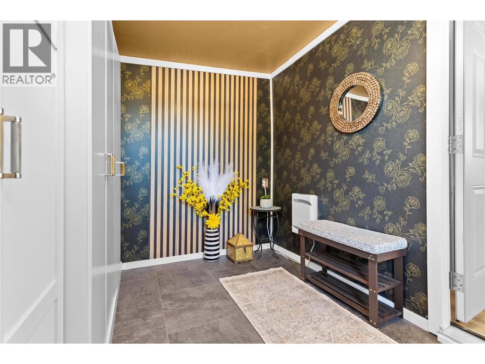 15401 Kalamalka Lake Road Unit# 98 photo 5