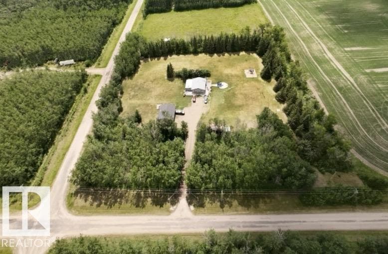 44501 TWP RD 604 — photo 2