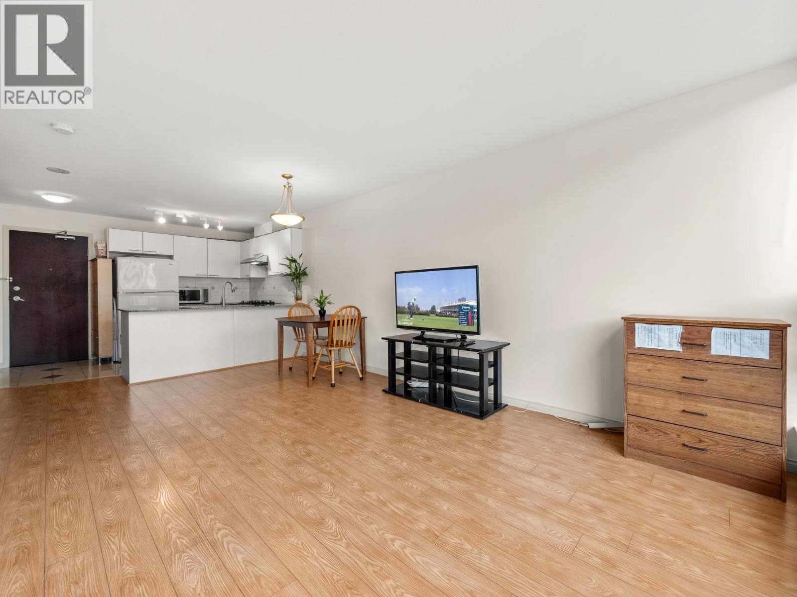 905 8100 SABA ROAD photo 5