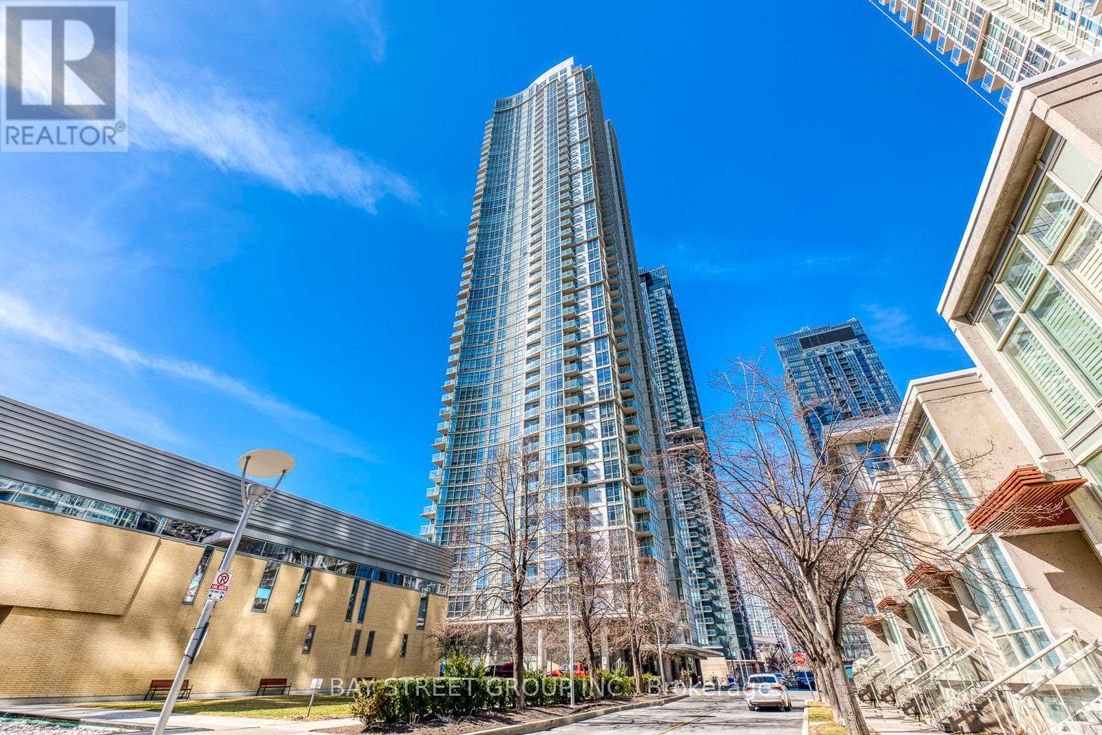 3 bed 2 bath single family at 3912 - 35 MARINER TERRACE — $1,350,000