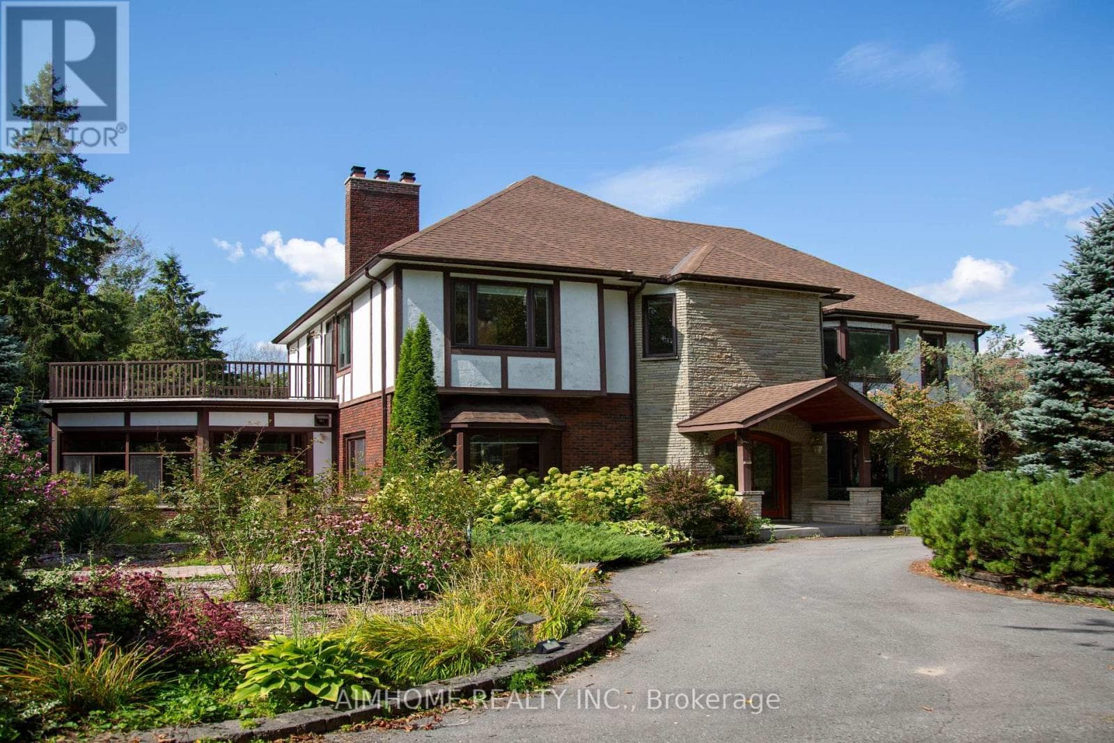1515 HAWKSWOOD DRIVE photo 5