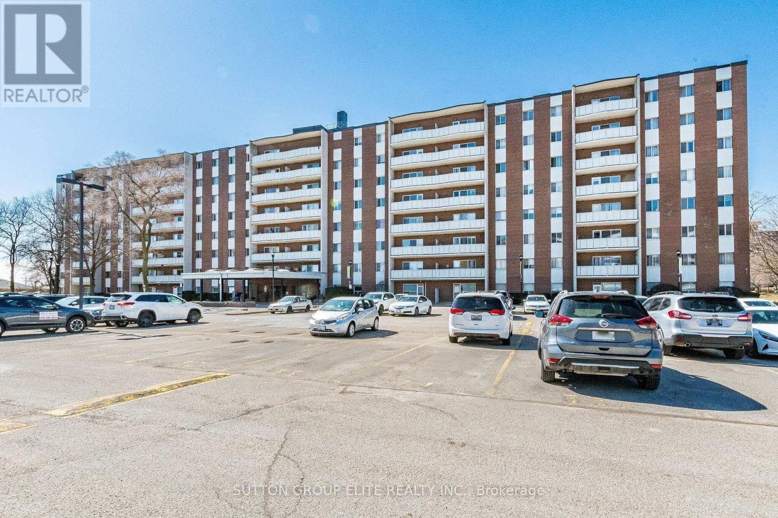 3 bed 2 bath single family at 502 - 1660 BLOOR STREET — $469,900