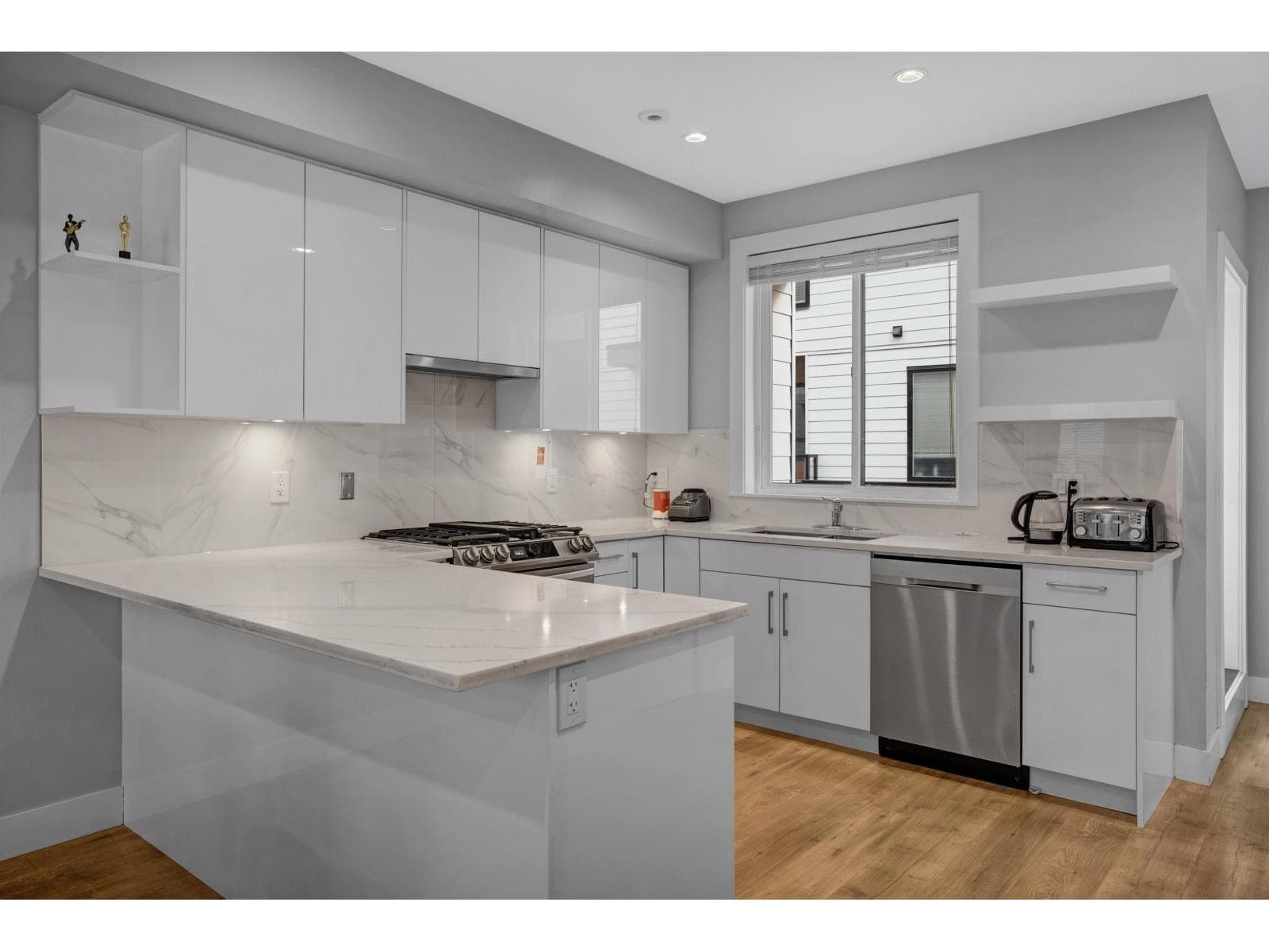 51 16511 WATSON DRIVE photo 3