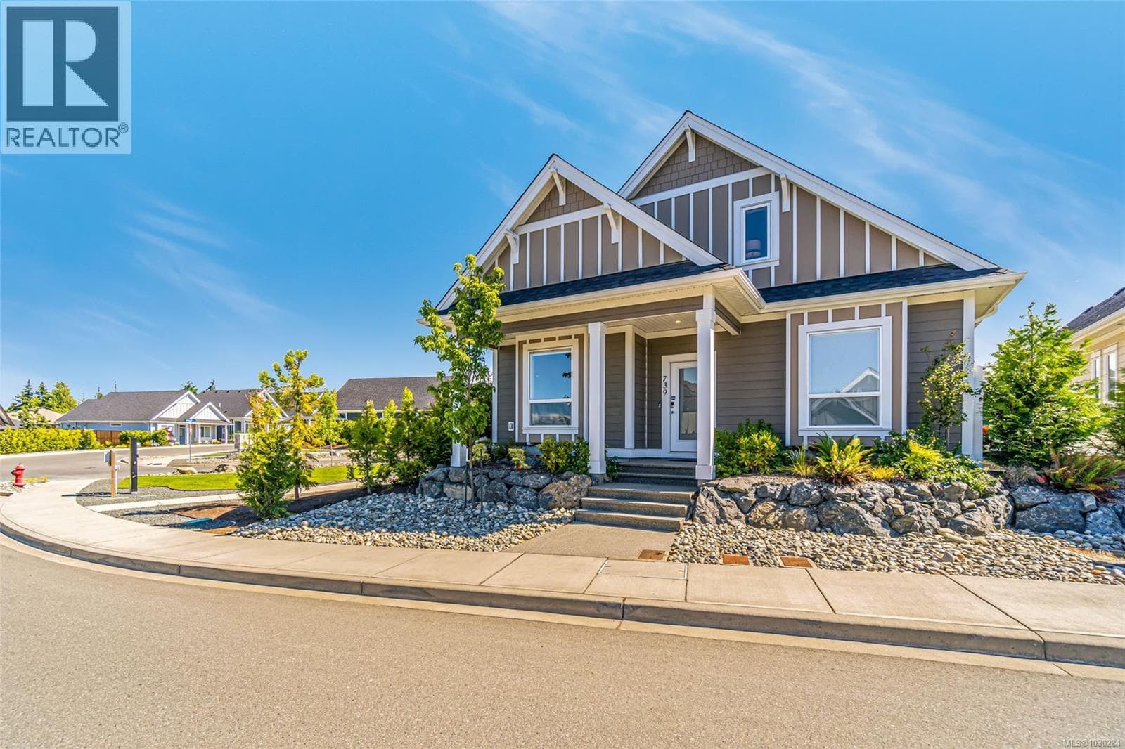 4 bed 3 bath single family at 739 Briarwood Dr — $938,000
