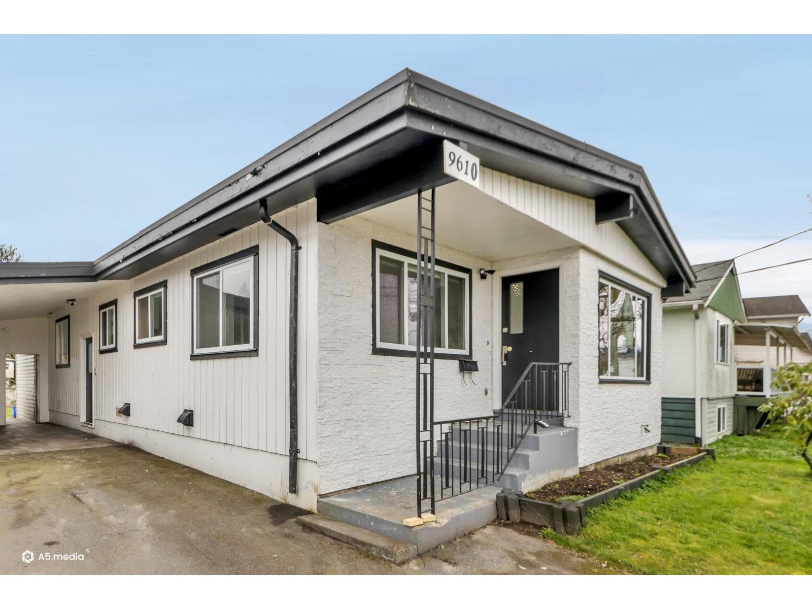 9610 HAZEL STREET, Chilliwack Proper East photo 5