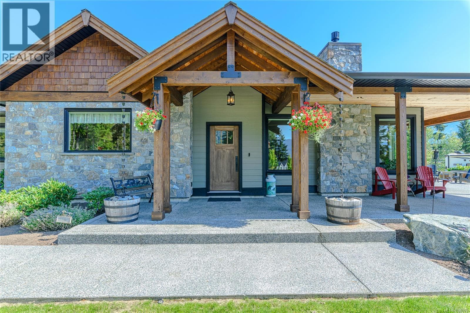 3 bed 3 bath single family at 7375 Lakefront Dr — $1,549,000