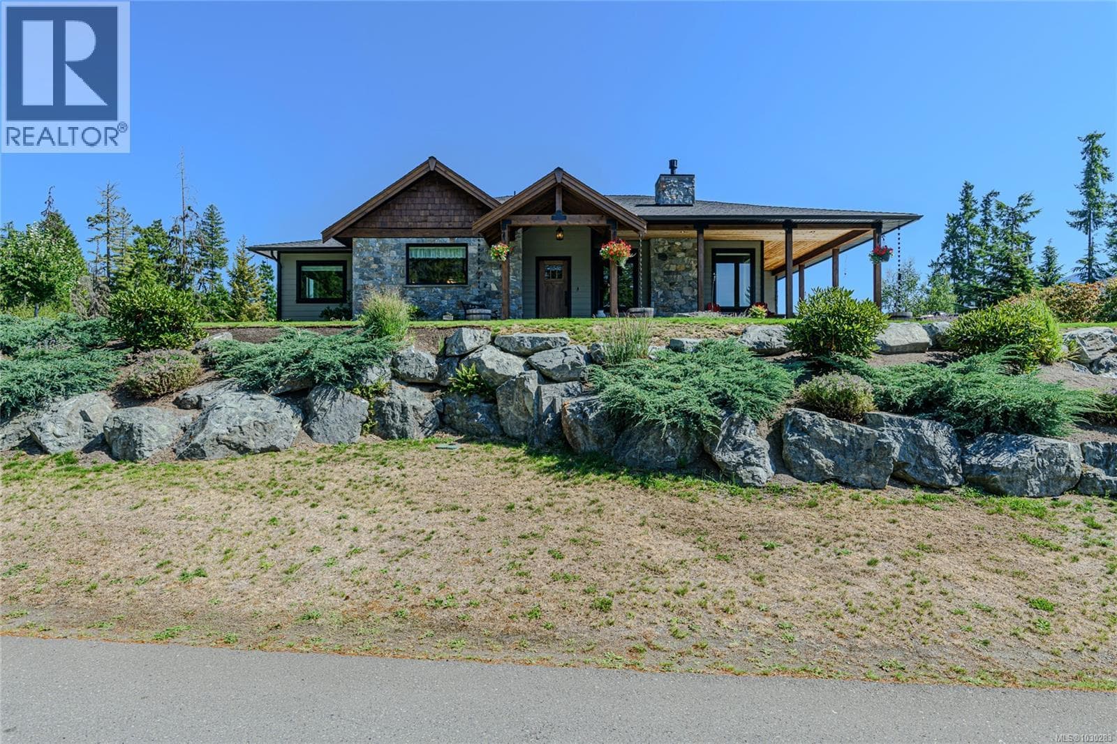 7375 Lakefront Dr photo 3