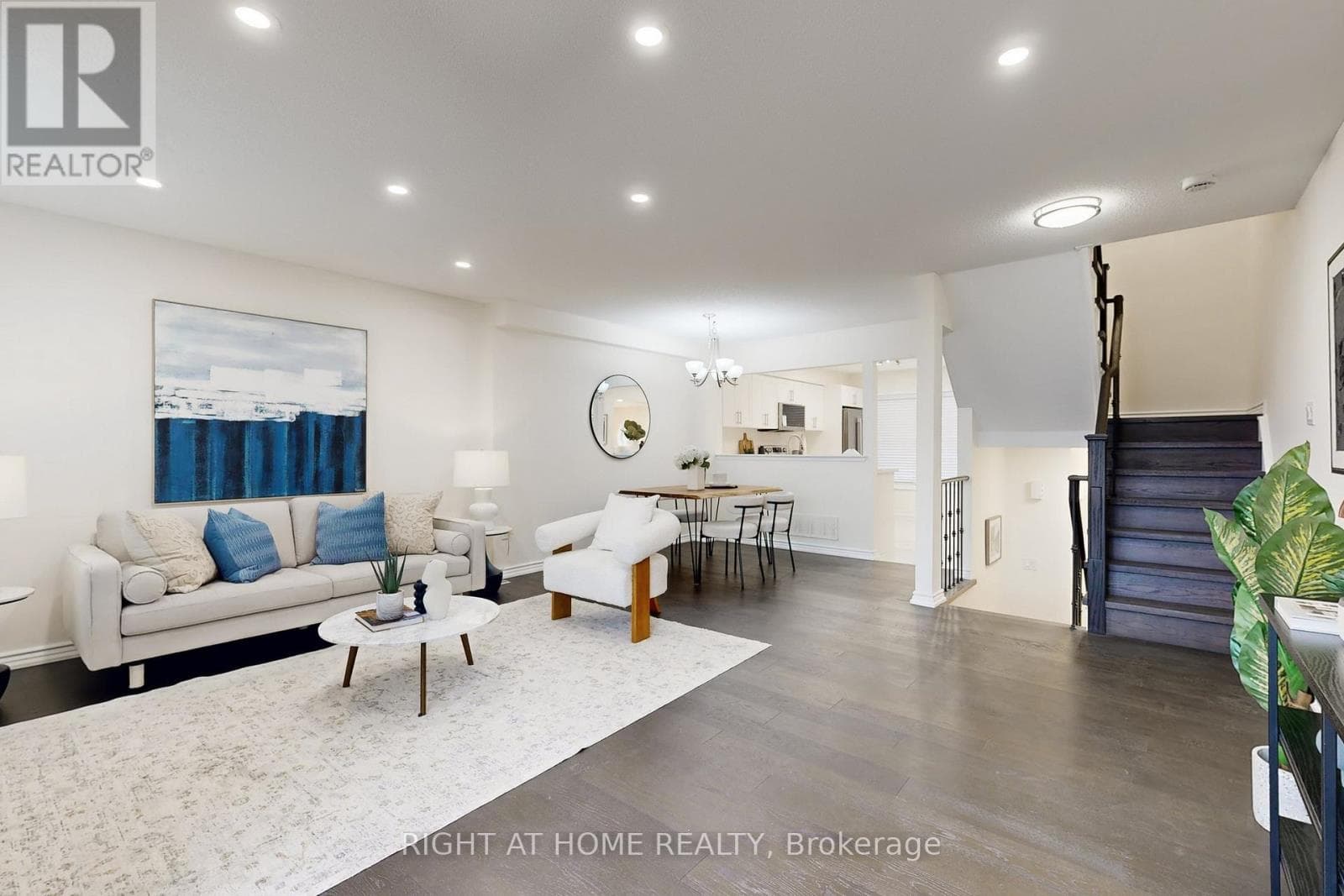 18 BRANDY LANE WAY photo 4