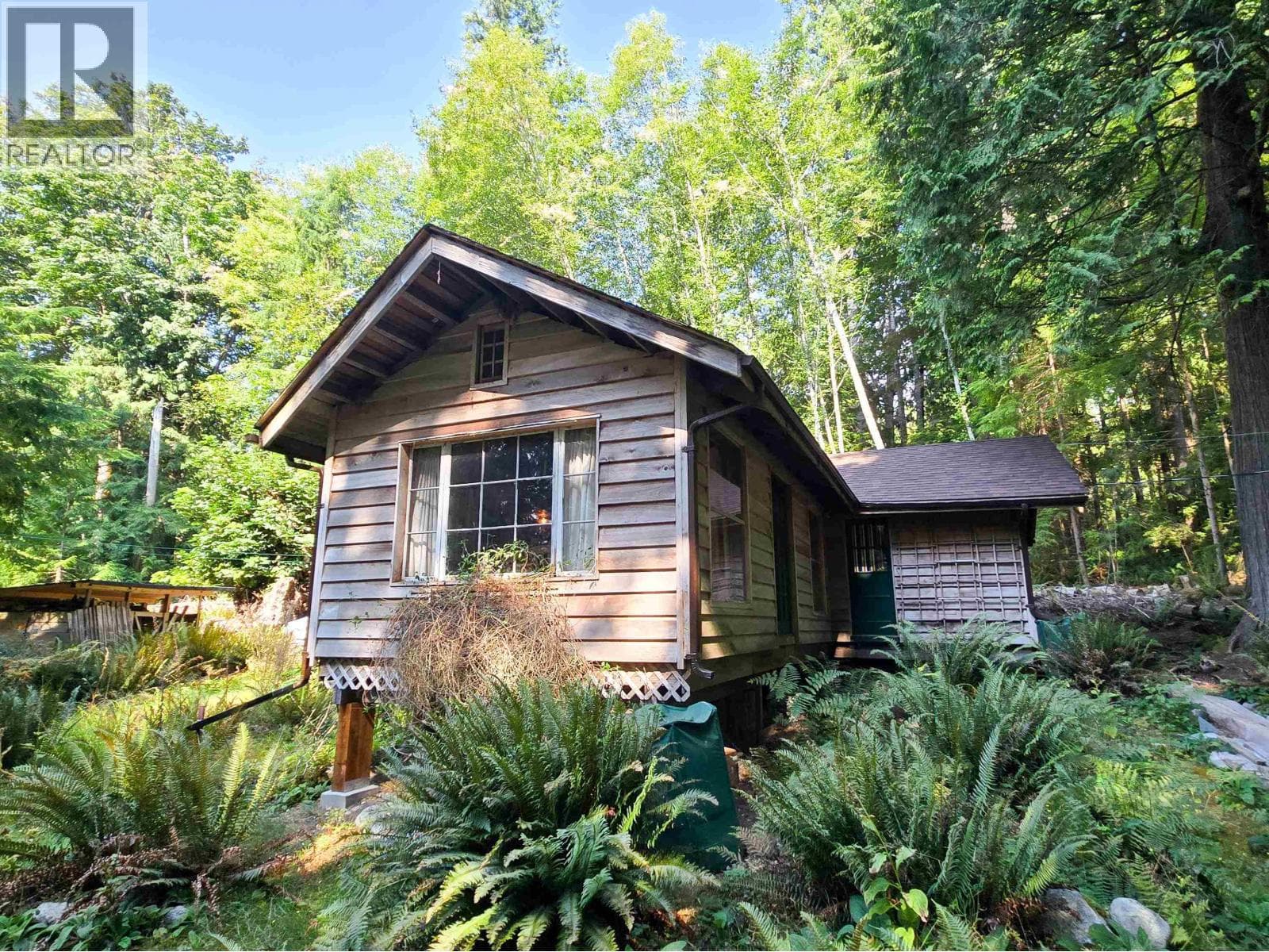 1 bed 1 bath single family at 793 ANDY'S BAY ROAD — $329,000