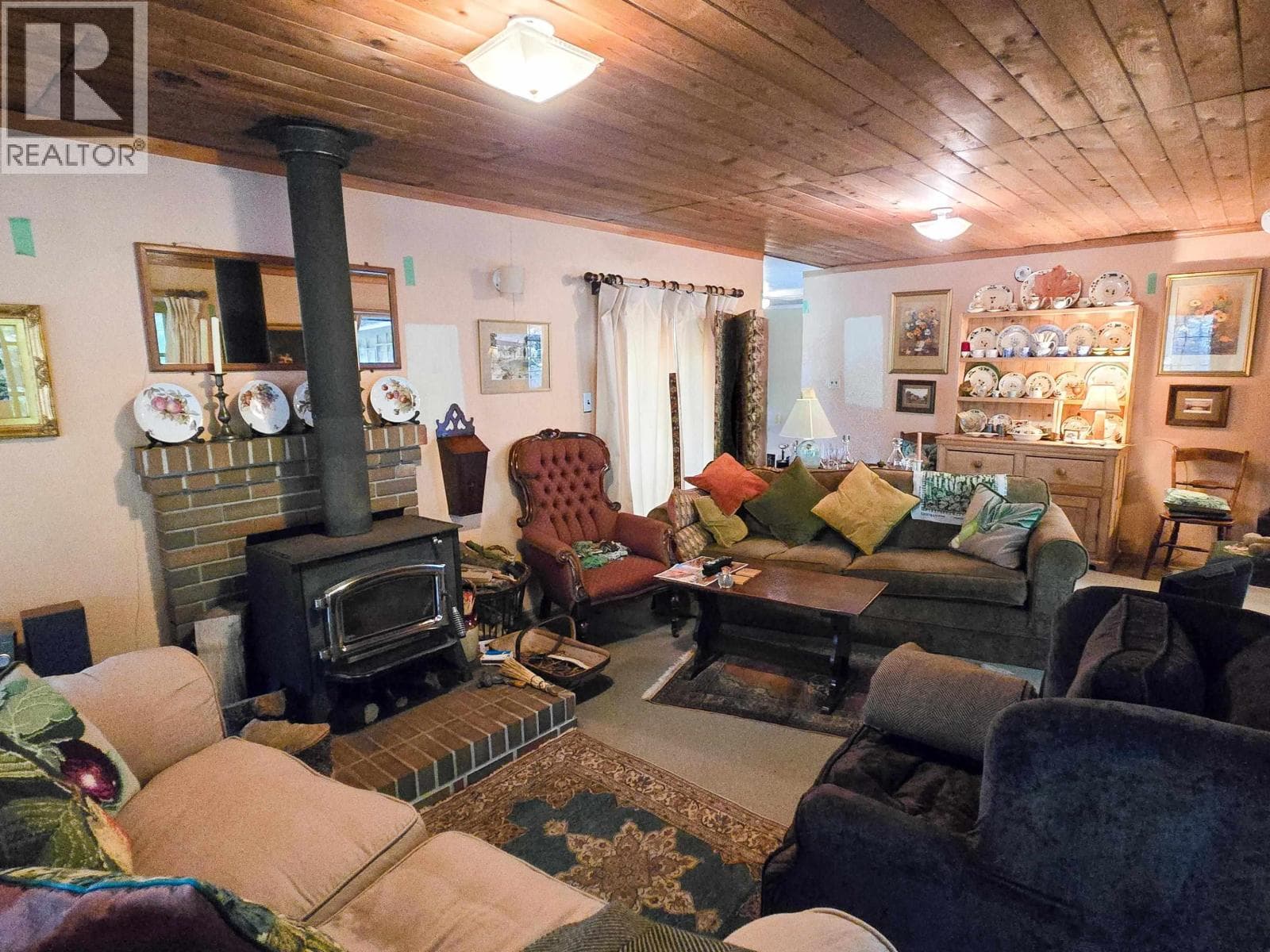 793 ANDY'S BAY ROAD photo 4