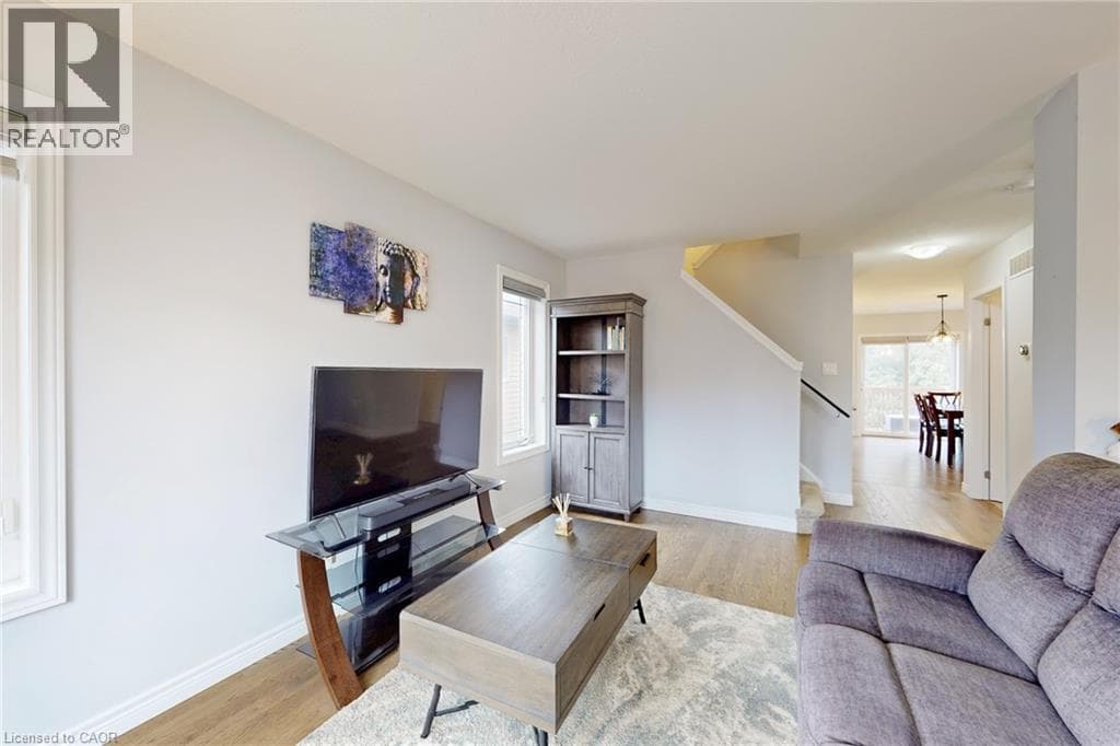 66 EASTVIEW Road Unit# 26 photo 5