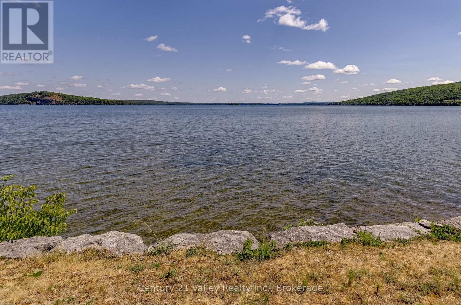 1077 LAKE CLEAR ROAD photo 3