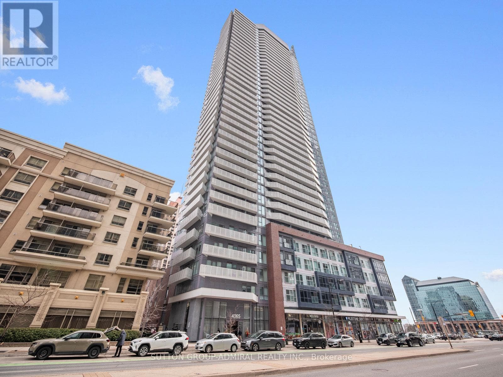 1 bed 1 bath single family at 3209 - 4065 CONFEDERATION PARKWAY — $459,000