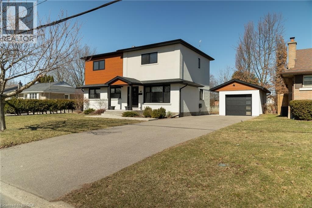 4 bed 4 bath single family at 40 VARADI Avenue — $999,900