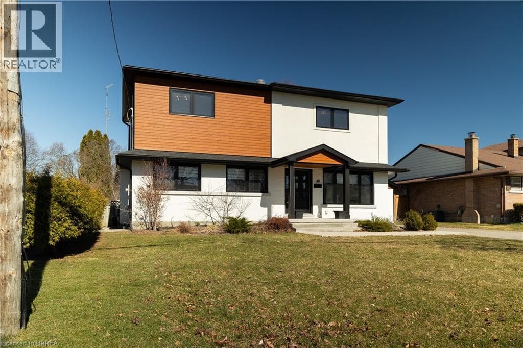 40 VARADI Avenue photo 3
