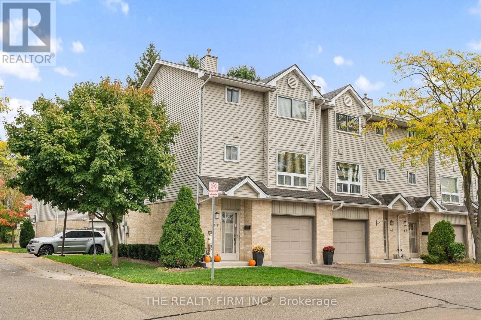 3 bed 2 bath single family at 67 - 1990 WAVELL STREET — $407,000