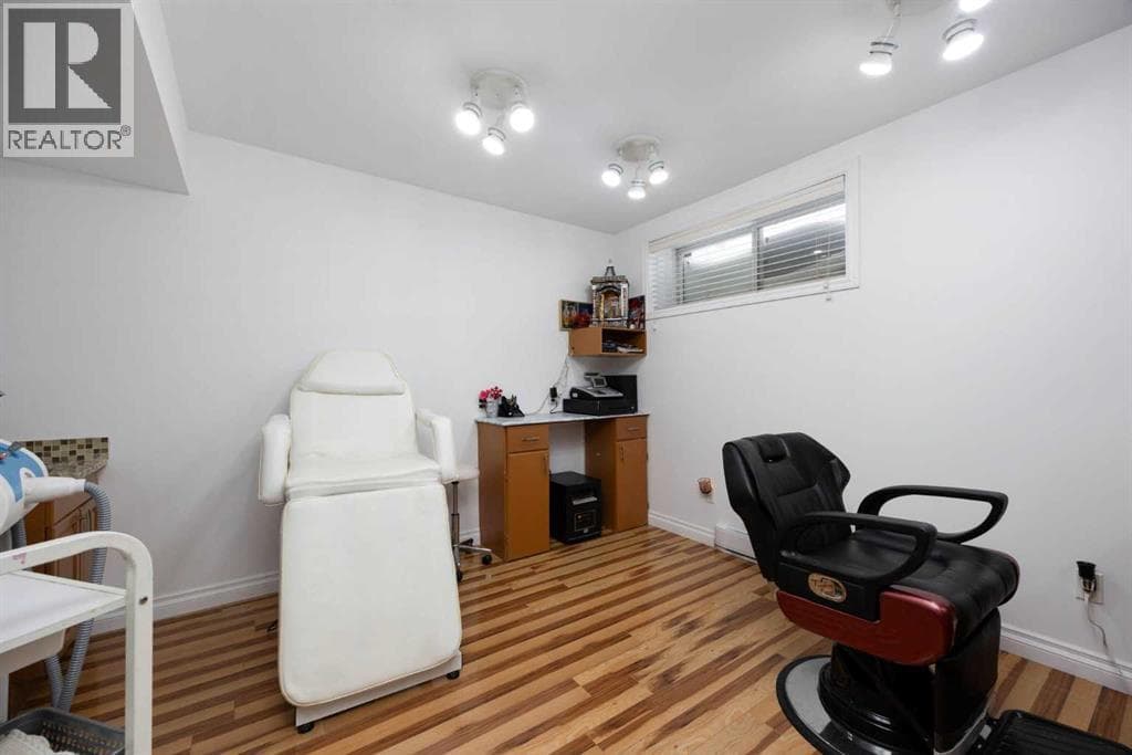209 Grouse Way — photo 3
